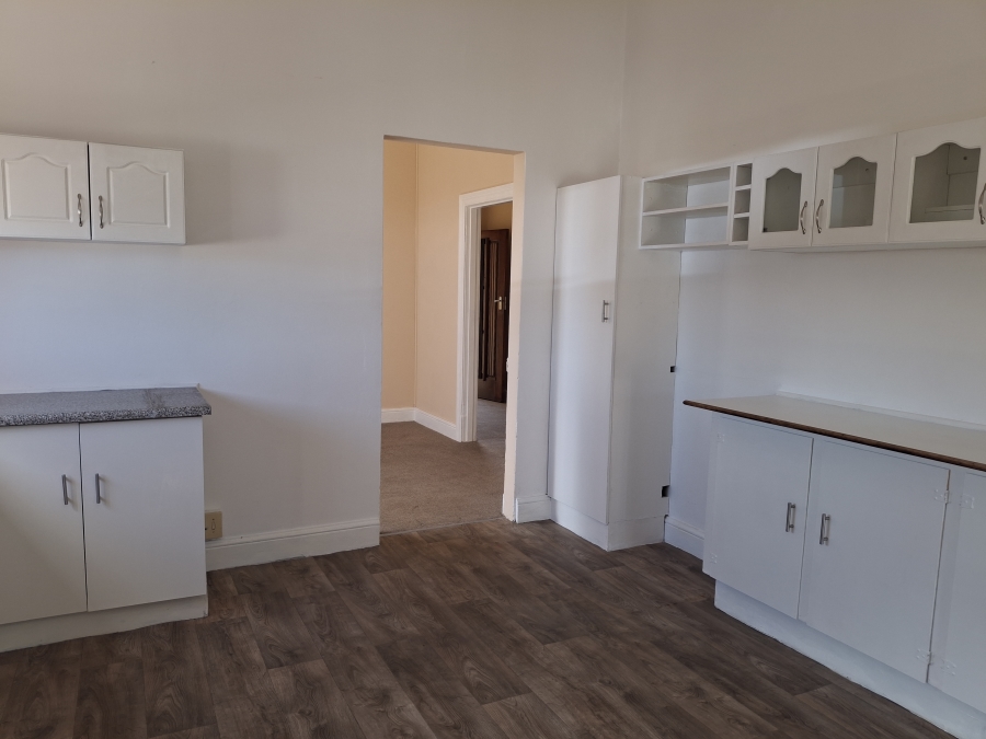 To Let 1 Bedroom Property for Rent in Cambridge Eastern Cape